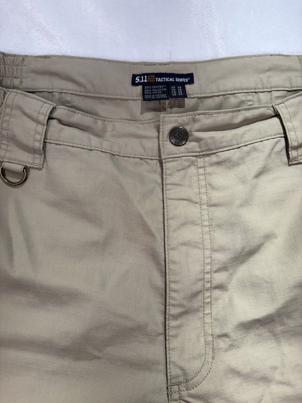 5.11 Tactical Cargo Shorts Men's 38 Khaki Outdoors Utility Hiking Rugged Sturdy